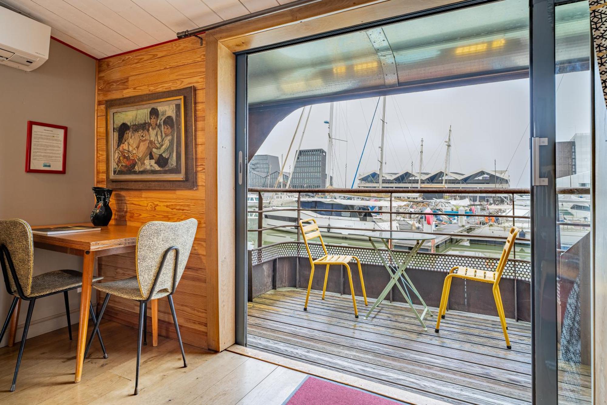 Superbe Peniche En Centre Ville Bordeaux Luaran gambar